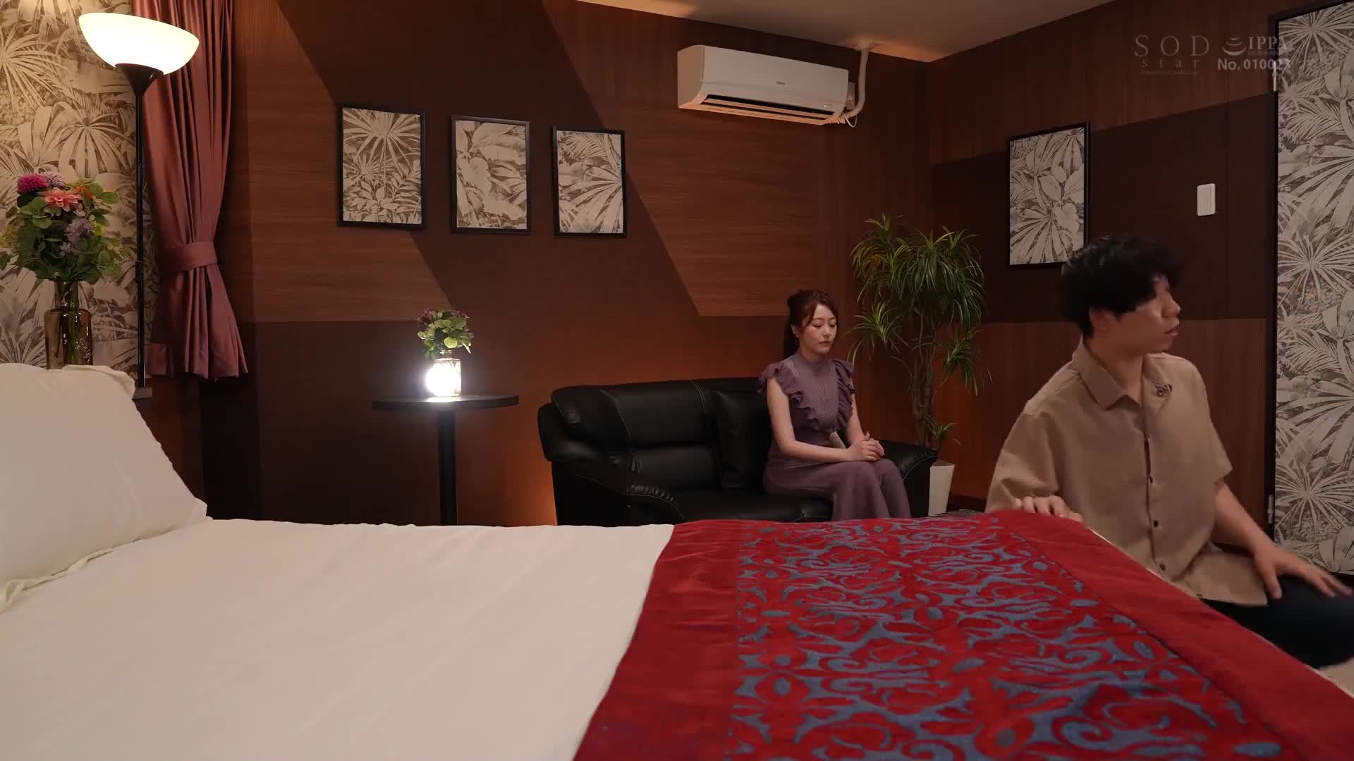 移動式花屋を営んでいる夫婦の妊活は、見知らぬ男達に妻を寝取らせた後にする【至高の10ピストン即中出し】で着床を目指している。 青空ひかり - AV大平台 - 中文字幕，成人影片，AV，國產，線上看
