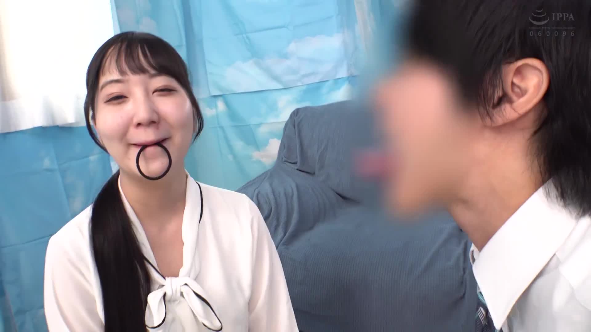 已婚的老闆和下屬在工作中玩起了滑溜溜的扭扭樂遊戲！如果他們在親密接觸中互相摩擦肌膚，是否會跨越老闆與下屬之間的界限，進行一些極其尷尬和不忠誠的性行為？ ？ - AV大平台 - 中文字幕，成人影片，AV，國產，線上看