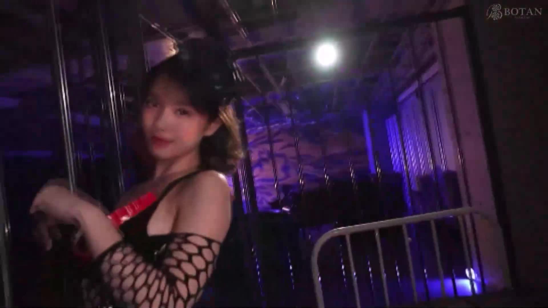 [3.1次元] 六本木第一性感舞孃：她那非人般搖曳生姿的臀部 @MELY - AV大平台 - 中文字幕，成人影片，AV，國產，線上看